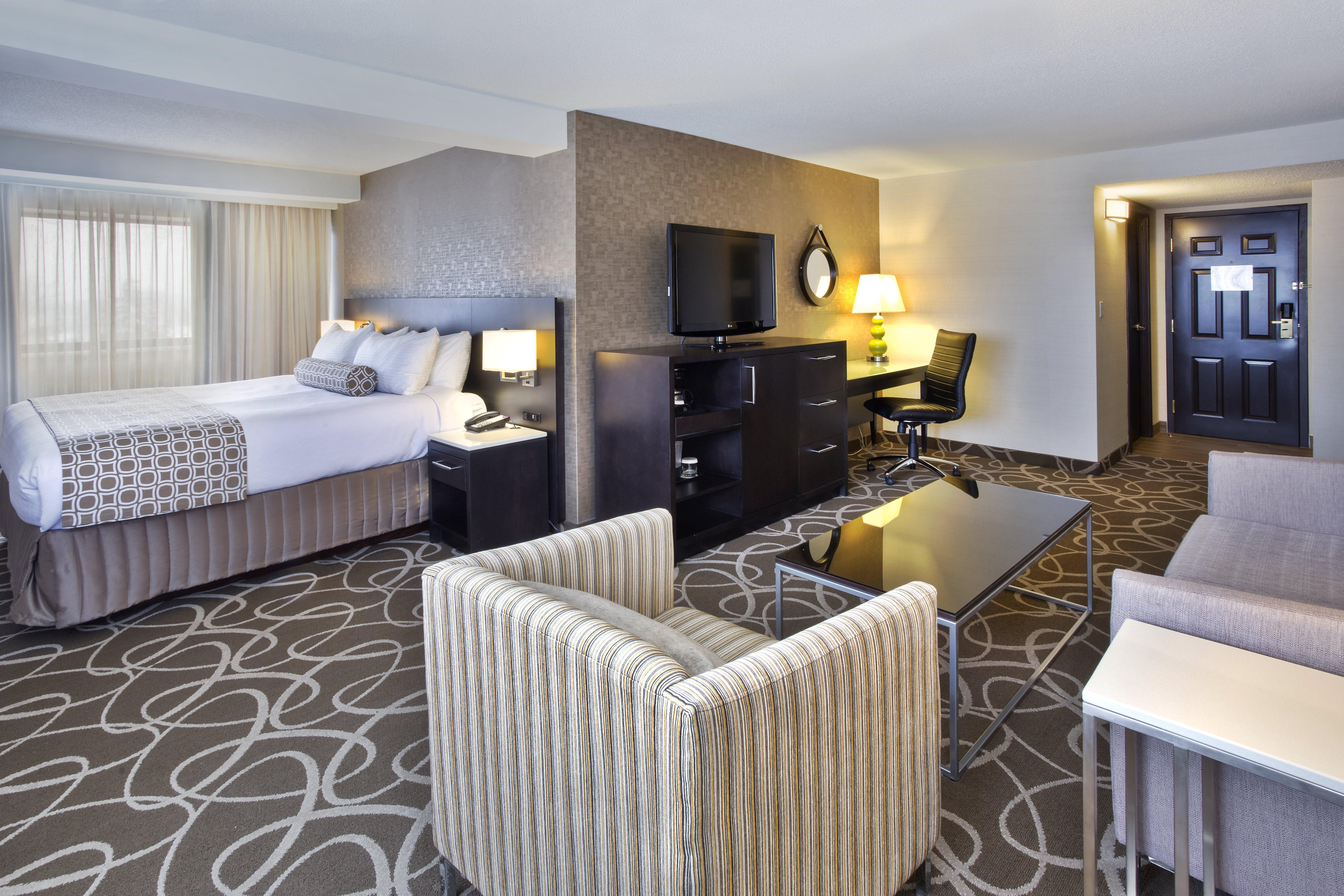 Hotel Crowne Plaza Kitchener-Waterloo By Ihg Exterior foto