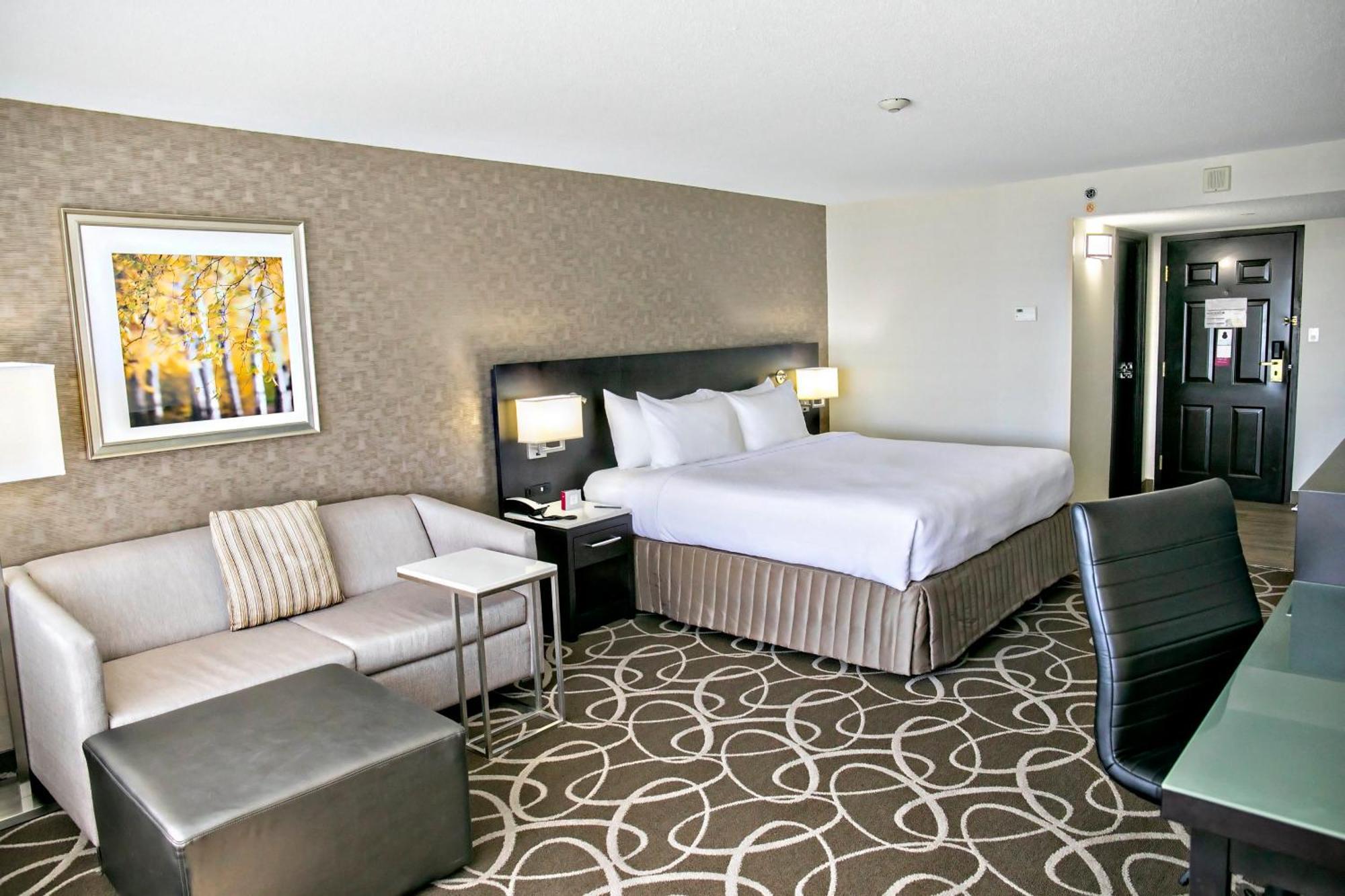 Hotel Crowne Plaza Kitchener-Waterloo By Ihg Exterior foto